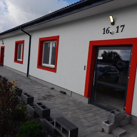 Czerwony Szafir Grodzisk Hostel Grodzisk Mazowiecki Luaran gambar