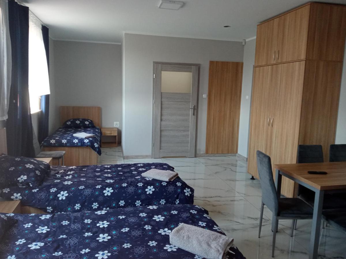Czerwony Szafir Grodzisk Hostel Grodzisk Mazowiecki Luaran gambar
